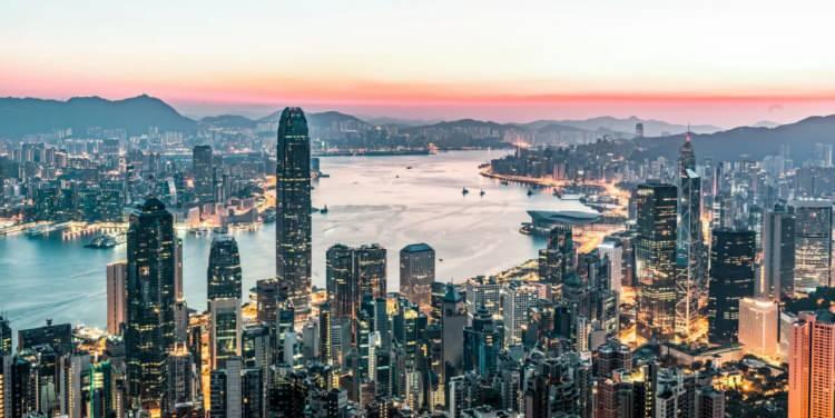<p>Hong Kong’ta yaşayan milyarder sayısı 107 olurken, geçen yıla göre 5 kişi geriliyor.</p>
<p> </p>