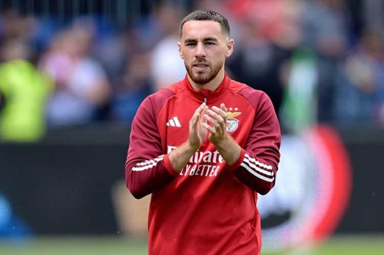<p>23 yaşındaki yıldız, 28 milyon euroluk değeri ile yine de Portekiz Süper Ligi'nin en değerli 11 futbolcusundan biri olarak gösterildi.</p>