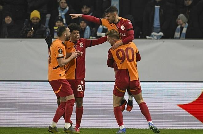 <p>Yıldız isimlerin maliyeti için kaynak arayışında olan sarı-kırmızılı kulüpte sürpriz bir gelişme yaşandı.</p>