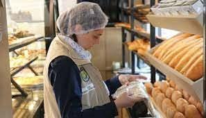 <p>Yeni listeye göre taklit-tağşiş yapıldığı kesinleşmiş ürün sayısı 836'ya sağlığı tehlikeye düşüren ürün sayısı 175'e yükseldi.</p>