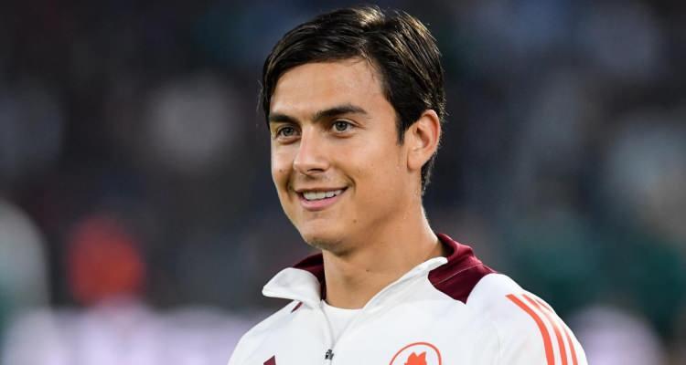 <p><strong>FUTBOLCU VERSİYONU: PAULO DYBALA</strong></p>

<p> </p>

<p>El Salvador’un genç lideri Bukele, tıpkı Dybala gibi genç, yaratıcı ve yenilikçi yaklaşımlarıyla dikkat çekiyor.</p>
