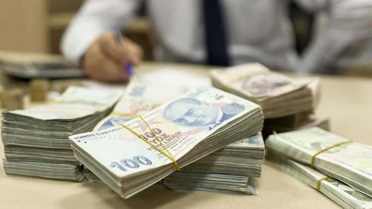 <p>Bunun 20 bin 2 lira 50 kuruşunu brüt asgari ücret, 3 bin 100 lira 39 kuruşunu sosyal güvenlik primi, 400 lira 5 kuruşunu işveren işsizlik sigorta fonu oluşturuyor.</p>