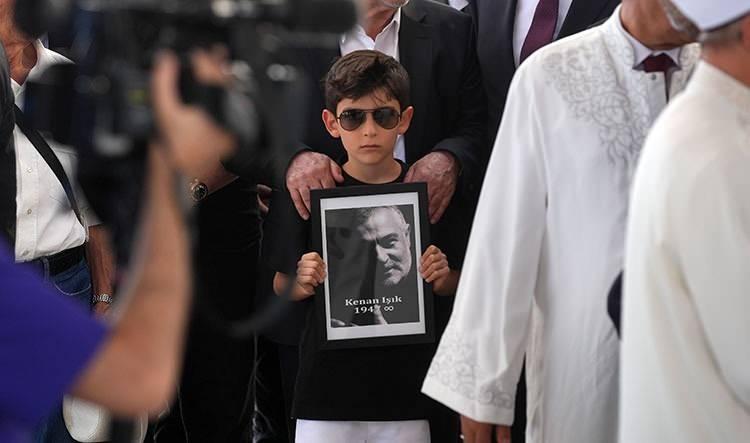 <p>İşte 2024 yılında hayatını kaybeden isimler... </p>
