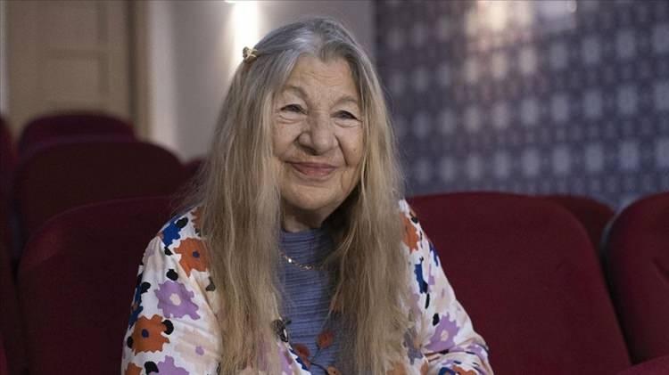 <p>AYLA ALGAN:</p>

<p> </p>

<p>Ayla Algan, geçirdiği beyin kanaması sonucu hayatını kaybetti.</p>

<p> </p>
