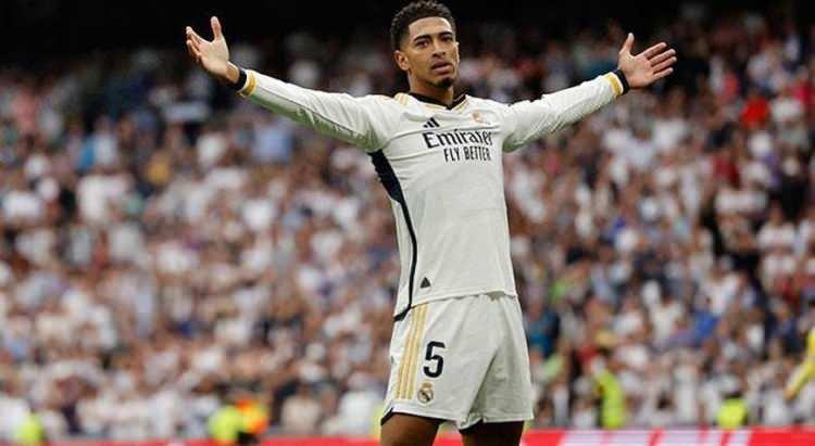 <p><strong>Jude Bellingham (Real Madrid)</strong></p>
<p>İngiliz orta saha Jude Bellingham, Real Madrid forması ile bu sezon 22 maça çıkarken 7 gol attı 6 asist üretti.</p>