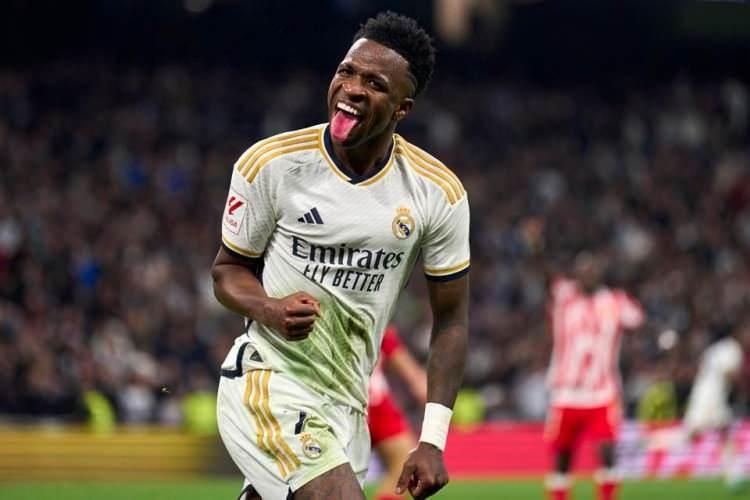 <p><strong>Vinicius Jr (Real Madrid)</strong></p>

<p>Brezilyalı kanat forvet Vinicius, takımı ile bu sezon çıktığı 21 maçta 14 gol kaydederken 8 asist üretti.</p>
