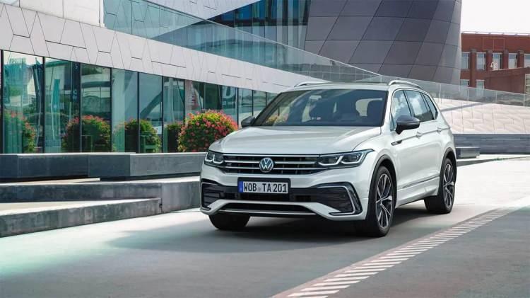 <p>13 - VOLKSWAGEN TİGUAN</p>
<p> </p>
<p>10 bin 965 adet satıldı</p>