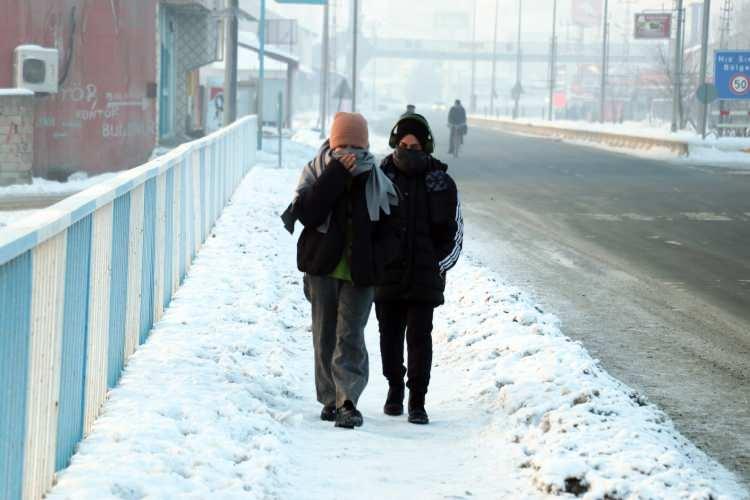 <p>Kars</p>

<p>Ağrı</p>
