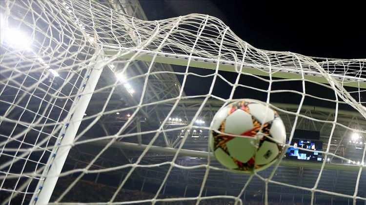 <p>Dünyaca ünlü futbol dergisi <strong>FourFourTwo</strong>, 2024'ün en iyi golcülerini açıkladı.</p>
