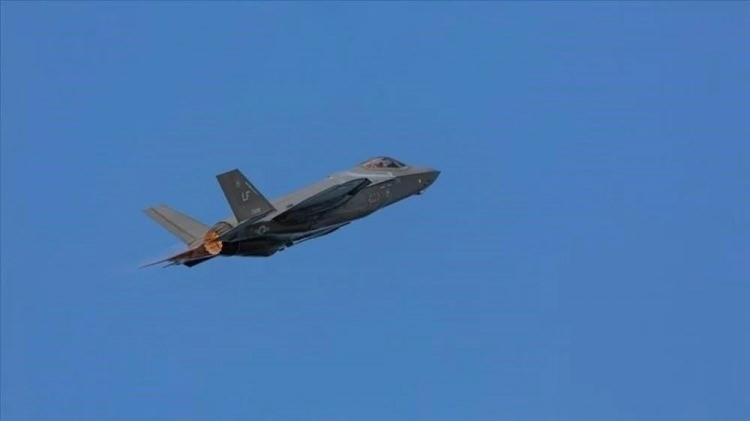 <p><strong>19. KAI KF-21 BORAMAE (GÜNEY KORE)</strong></p>
<p> </p>
<p><strong>• Güç: 4.5 nesil savaş uçağı, düşük radar iziyle dikkat çeker.</strong></p>
<p><br />
<br />
<strong>• Fiyat: 65 milyon dolar.</strong></p>