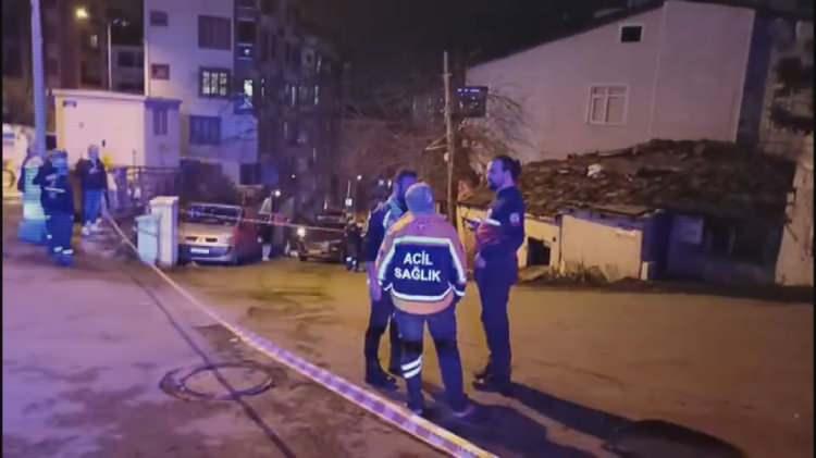 <p>Bölgeye polis, itfaiye, acil sağlık, UMKE, AFAD ve İGDAŞ ekipleri sevk edildi. </p>
