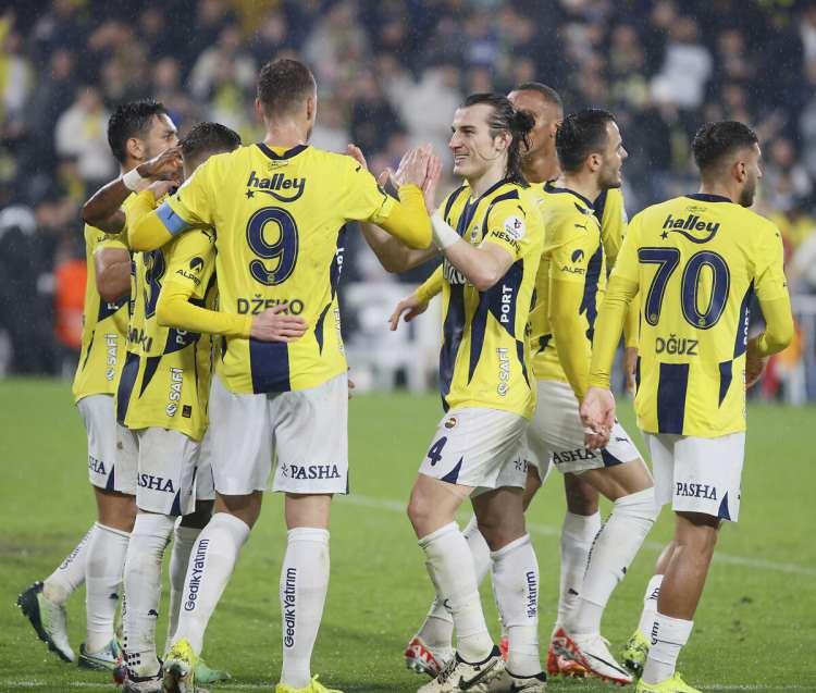 <p>Fenerbahçe'nin' en yüksek sponsor geliri sağladığı firmalar:</p>
