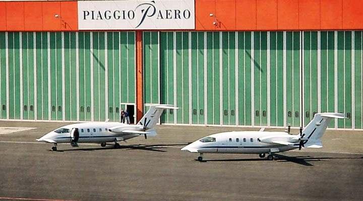 <p><strong>1998</strong></p>

<p><br />
Dünyayı fetheden yeni bir isim<br />
P.180 uluslararası pazarları kasıp kavurur ve Piaggio Aero Industries doğar. Şirket, havacılık sektörünün ön saflarına yönetici uçağı üretimi.</p>
