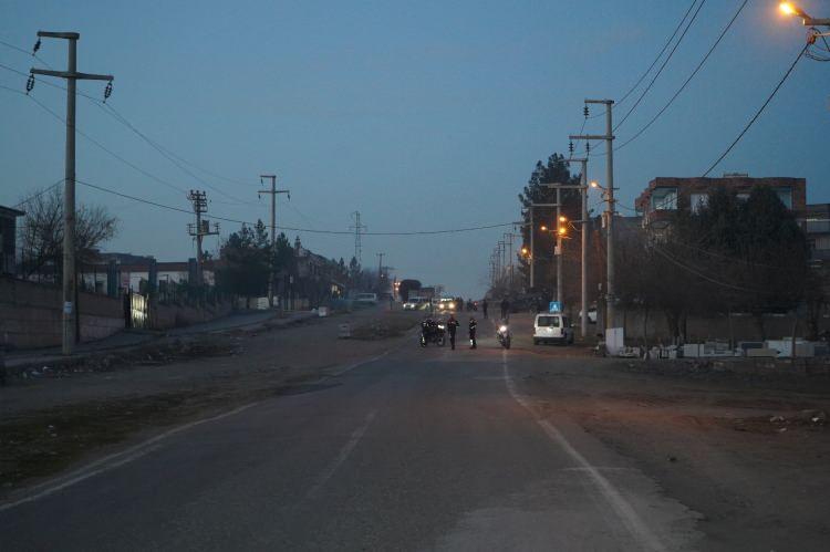 <p>Şüpheli paketin bulunduğu yer, polis çemberine alındı. </p>
