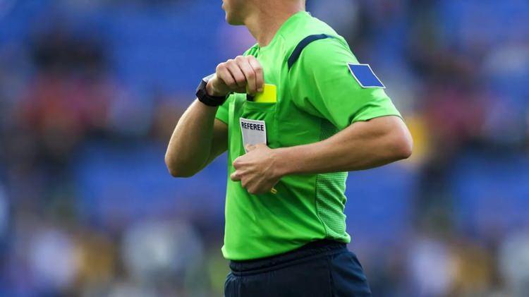 <p>İşte 2025 yılının en iyi 10 hakemi...</p>
