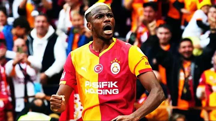 <p>Sarı-kırmızılılar, &ouml;ncelikle bir sezonluğuna Napoli'den kiraladığı Osimhen'i 75 milyon avro &ouml;deyerek bonservisiyle kadrosuna kattı.</p>
