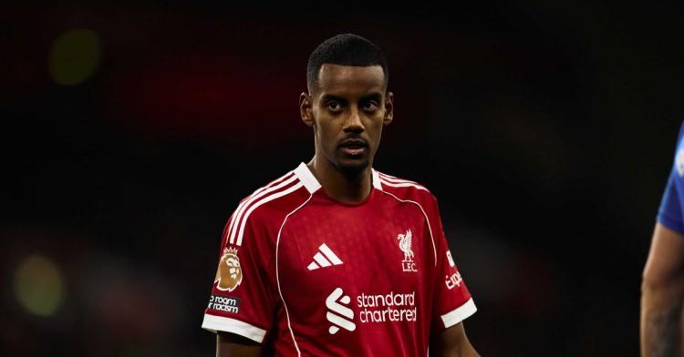 <p>"Kırmızılar", Newcastle United'dan İsve&ccedil;li santrfor Isak'ı 145, Bayer Leverkusen'den Alman h&uuml;cumcu orta saha oyuncusu Wirtz'i 125 ve Eintracht Frankfurt'tan Fransız forvet Ekitike'yi 95 milyon avroya transfer etti.</p>
