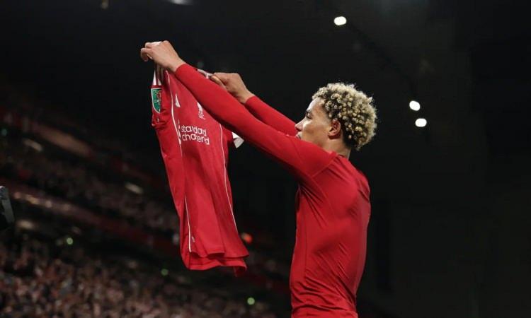 <p>3- Hugo Ekitike | Frankfurt > Liverpool | 95 milyon euro</p>
