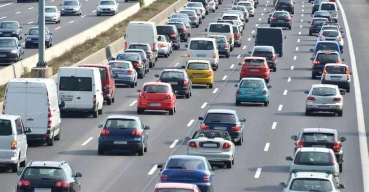 <p><span style="color:#B22222"><strong>7&ndash;11 yaş ara&ccedil;larda</strong></span></p>

<p>0&ndash;1300 cc: 1.882 TL &rarr; 2.239 TL</p>

<p>1301&ndash;1600 cc: 3.661 TL &rarr; 4.355 TL</p>

<p>1601&ndash;1800 cc: 6.848 TL &rarr; 8.146 TL</p>

<p>1801&ndash;2000 cc: 10.613 TL &rarr; 12.624 TL</p>
