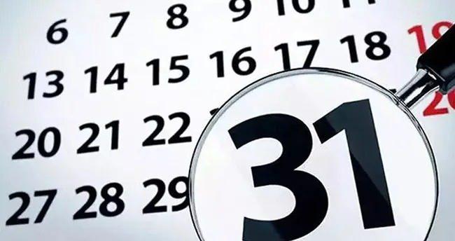 <p><span style="color:#B22222"><strong>1 MAYIS EMEK VE DAYANIŞMA G&Uuml;N&Uuml; (1&ndash;4 MAYIS):&nbsp;</strong></span></p>

<p>&nbsp;</p>

<p>Cuma g&uuml;n&uuml;ne denk gelen 1 Mayıs Emek ve Dayanışma G&uuml;n&uuml;, hafta sonuyla birleşerek 3 g&uuml;n tatil imkanı sunuyor.&nbsp;</p>
