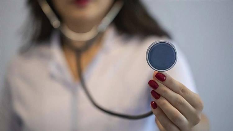 <p><span style="color:#B22222"><strong>&Uuml;SK&Uuml;DAR &Uuml;NİVERSİTESİ:</strong></span></p>

<p><span style="color:#B22222"><strong>En y&uuml;ksek:&nbsp;</strong></span>1.446.050 TL (Tıp - &Uuml;cretli),</p>

<p><span style="color:#B22222"><strong>En d&uuml;ş&uuml;k:&nbsp;</strong></span>204.525 TL (Sosyal Hizmet - %50 indirimli)</p>
