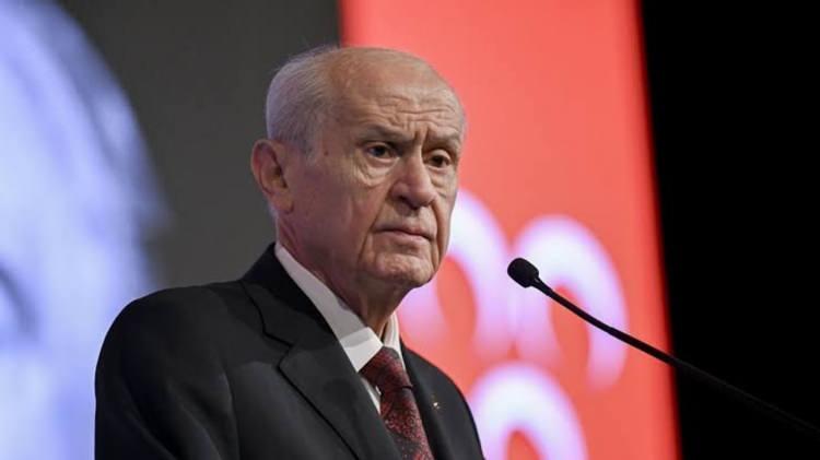 <p> Sosyal medya üzerinden birçok tebrik mesajı paylaşıldı.</p>
