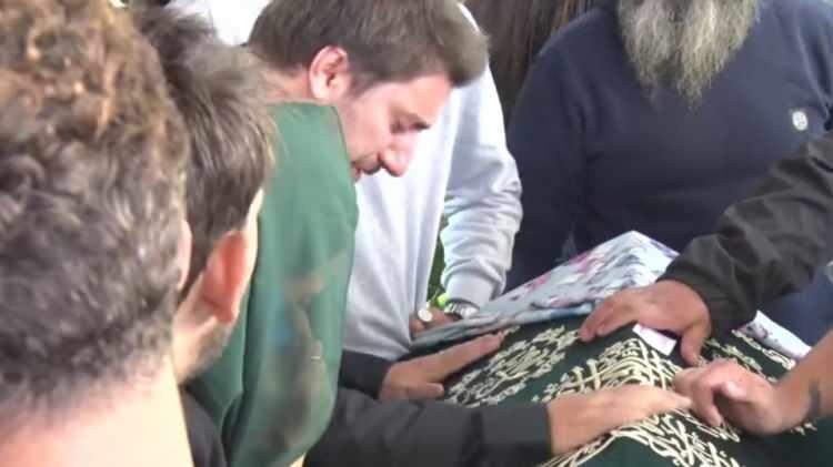 <p><strong>Bir g&uuml;n ablamın intihar girişimi olmuştu. Mutfak camında. O g&uuml;n Tuğyan, Kervan ve annemin arasını ben topladım" dedi.</strong></p>
