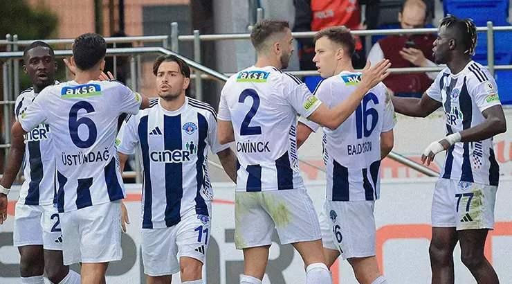 <p>9- Kasımpaşa | 39 kart<br />
<br />
* 37 sarı 2 kırmızı kart</p>
