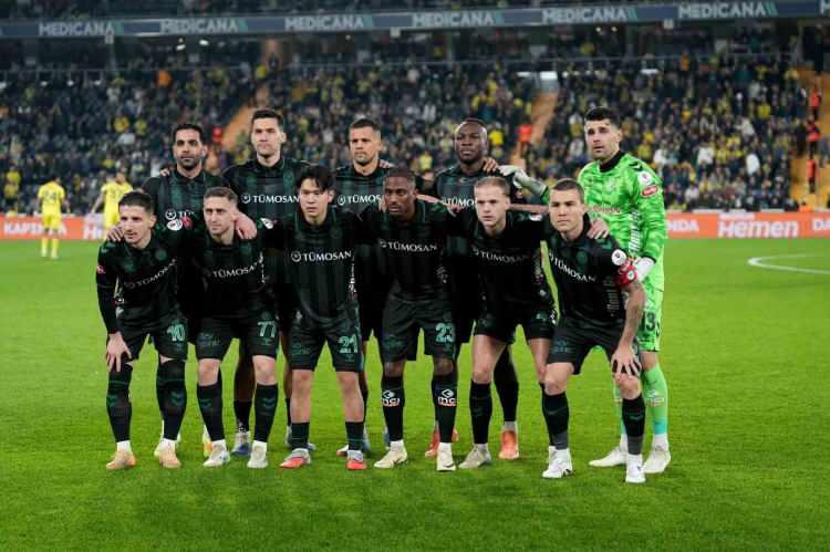 <p>12- Konyaspor | 37 kart<br />
<br />
* 36 sarı 1 kırmızı kart</p>
