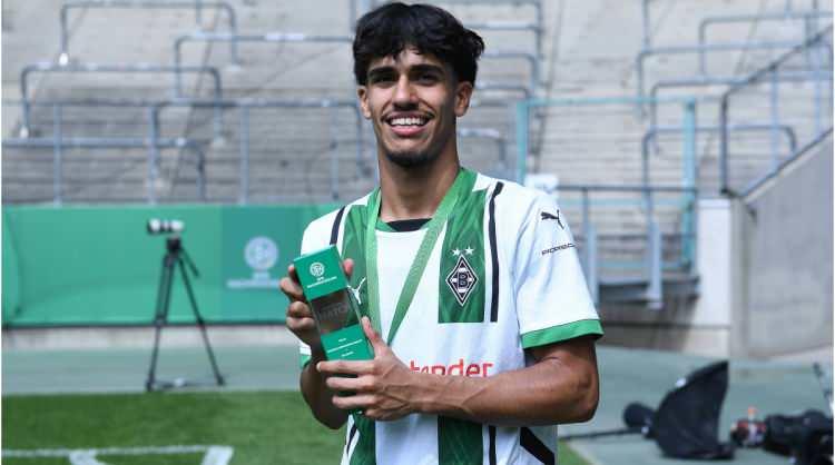 <p>Galatasaray'da Umut Tohumcu ve Can Armando G&uuml;ner imzaya yakın.<br />
<br />
(FANATİK)</p>
