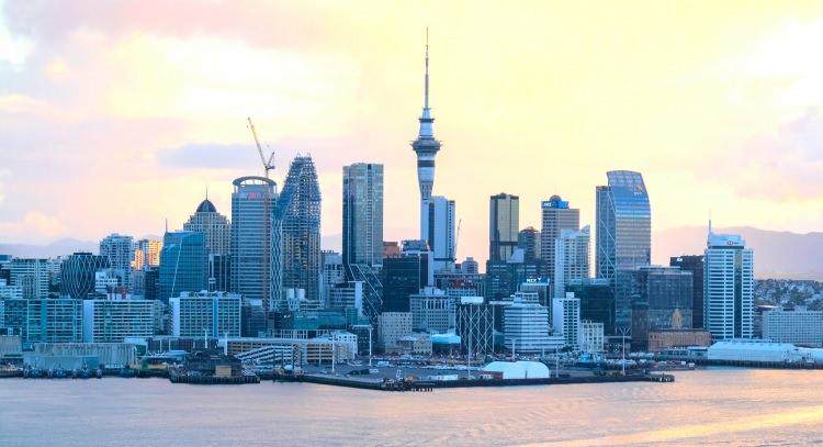 <p><span style="color:#B22222"><strong>8) AUCKLAND&nbsp;</strong></span>&ndash; Yeni Zelanda</p>
