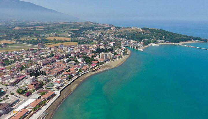 <p>İzmir Menemen nüfusu 227.000</p>