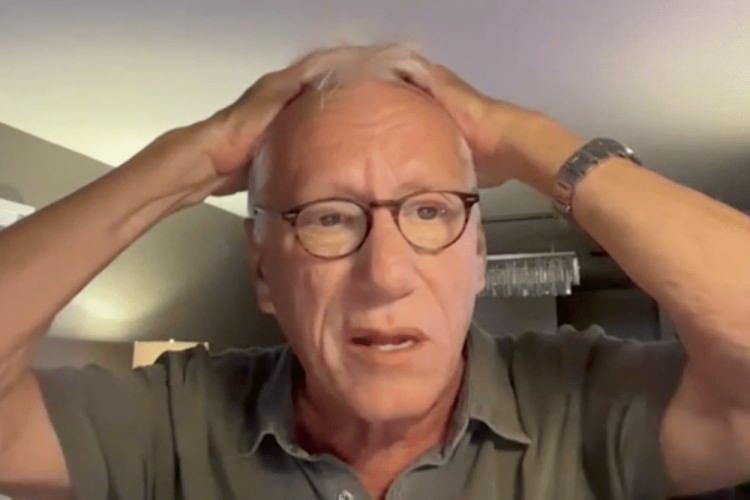 <p><strong><span style="color:#B22222">JAMES WOODS </span> |  Tiyatro oyuncusu</strong></p>
