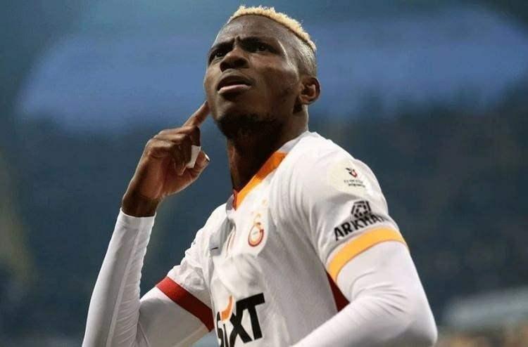 <p>BİR SONRAKİ GALERİYE GÖZ ATIN<br />
<br />
<br />
<br />
Galatasaray'da Osimhen tedirginliği! Dünya devi peşine düştü</p>
