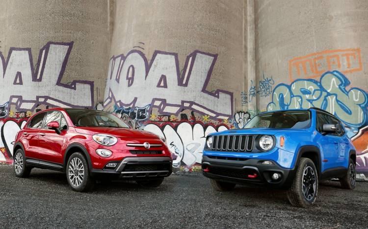 <p><span style="color:#B22222"><strong>JEEP RENEGADE VE FIAT 500</strong></span></p>
<p>Oto tamircisi Çetin, Jeep Renegade ile Fiat 500'ün aynı şasiyi paylaştığını ve bu nedenle onarıma ihtiyaç duyduklarını söyledi ve ekleyerek, "Önemli olan onarımların maliyeti değil, ne sıklıkta ihtiyaç duyulduğudur," dedi. "Birçok kişi için bu arabalar, sorunsuz bir şekilde sürülmelerine kıyasla, onarımları beklemek için bir araba galerisinde daha fazla zaman harcıyor." dedi.</p>
