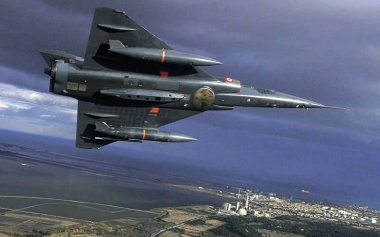 <p><strong>HIZ: 2.340 Km</strong></p>
