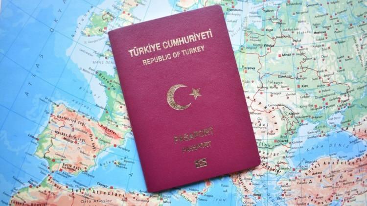 <p>ALMANYA</p>
<p>Ticaret ve aile ziyaretleri gibi başvurularda uzun süreli vize imkanı sunuyor.</p>