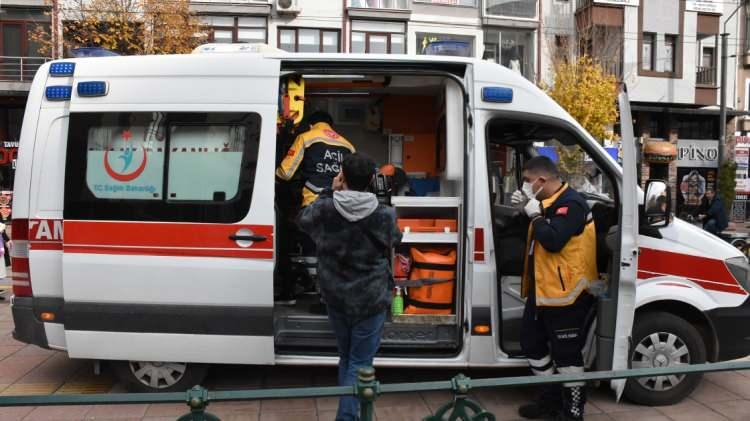 <p>Ambulanslar yeni nesil teknolojiye kavuşuyor. Sağlık Bakanlığının Ambulans Hizmetleri Yönetmeliği Resmi Gazete'de yayımlandı.</p>
