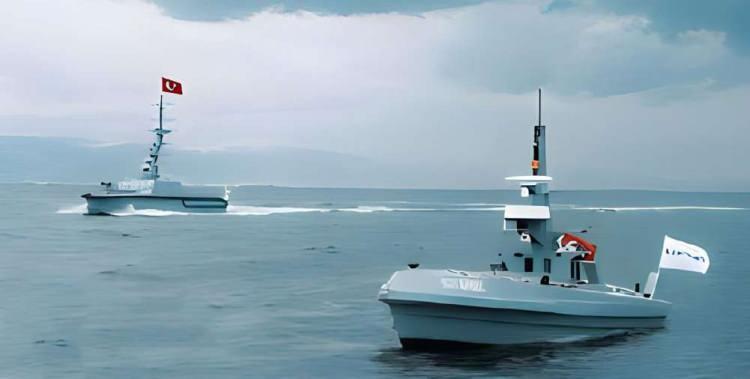 <p><span style="color:#B22222"><strong>İLK DEFA İNSANSIZ SU ÜSTÜ DENİZ ARACI TESLİM EDİLECEK</strong></span></p>

<p> </p>

<p>Su Üstü İnsansız Deniz Aracı Tedarik Projesi kapsamında Sahil Güvenlik Komutanlığımıza ilk defa İnsansız Su Üstü Deniz Aracı teslim edilecek.</p>
