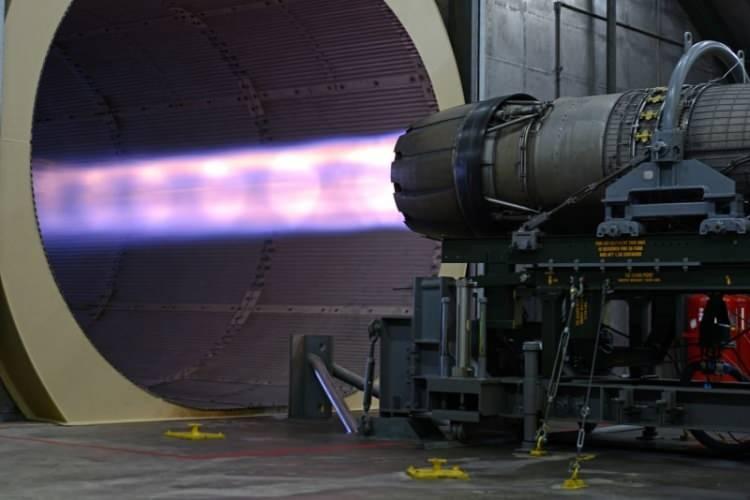 <p><span style="color:#B22222"><strong>KAAN PLATFORMUNUN APU VE ATS ERKEN TESLİMATLARI GER&Ccedil;EKLEŞECEK</strong></span></p>
