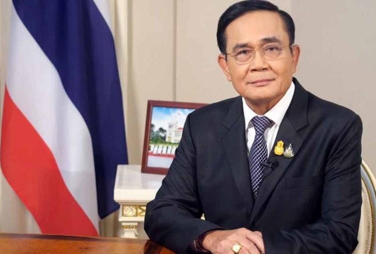 <p><strong><span style="color:#B22222">30)  PRAYUT ÇAN-OÇA  </span>|  Tayland Özel Konseyi Üyesi</strong></p>

<p> </p>
