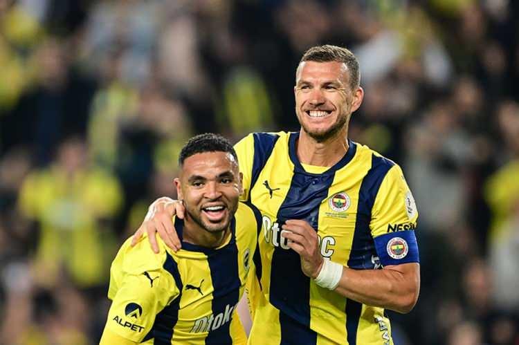 <p>39- FENERBAHÇE</p>
