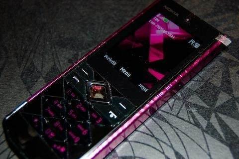 <p><strong><span style="color:#B22222">NOKIA 7900 CRYSTAL PRISM </span> |  2008</strong></p>

<p> </p>
