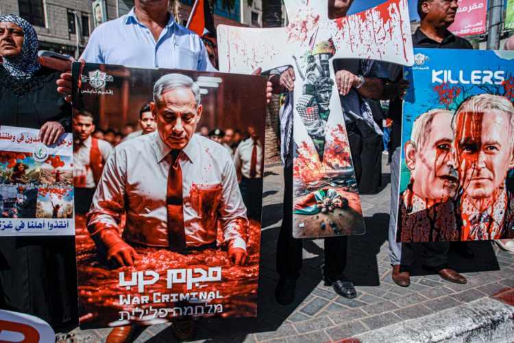 <p><span style="color:#B22222"><strong>14)  Netanyahu</strong></span></p>
