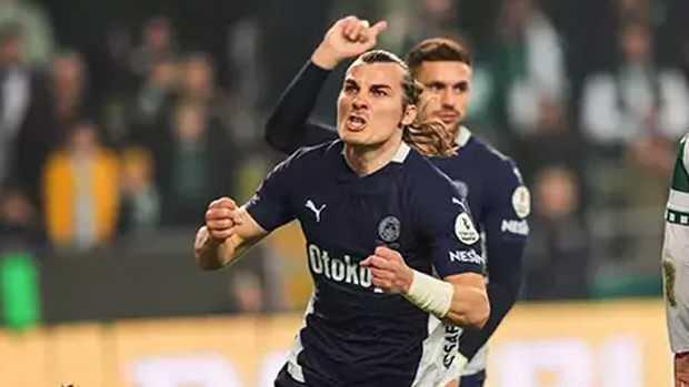 <p>Fenerium Üst / Maraton Üst A-I : 2.600,00 TL</p>
