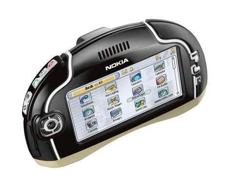 <p><strong><span style="color:#B22222">NOKIA 7700</span>  |  2003</strong></p>

<p> </p>
