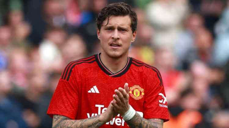 <p>Victor Lindelöf - Beşiktaş</p>
