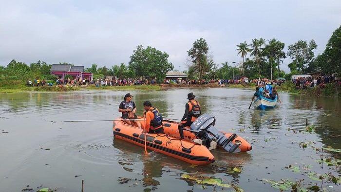 <p>11 Ocak Cumartesi günü Bangka Adası'ndaki bir kız çocuğu timsah saldırısına uğradı.</p>
