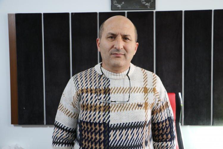 <p><em><strong>Bu mağaranın ön çalışmalarını yaptık. Bilimsel yayınları yapıldı. Mağara yaklaşık 170 metre uzunluğunda ve kabaca 'T' harfine benzemektedir. Samsun için gerçekten önemli bir zenginlik ve kaynaktır. Doğal miras alanı olarak ifade edebiliriz. Bizim çalışmamızsa bu mağaranın içerisinde bulunan özel bir oluşumla alakalıdır. Bu mağarada yabancı literatürde 'Moon Milk' adıyla geçen ve Türkçede ise 'Ay sütü' olarak ifade ettiğimiz bir oluşum vardır" </strong></em>diye konuştu.</p>