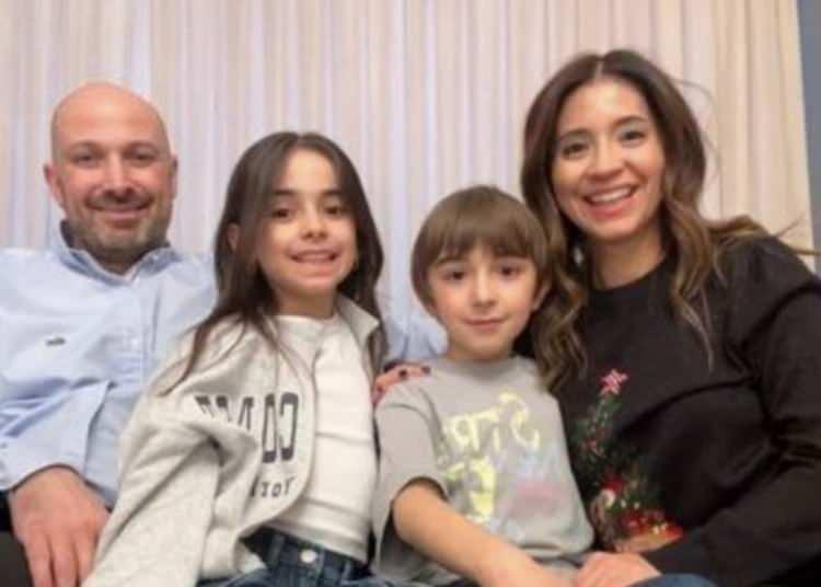 <p>Yaşanan felakette Bursa’dan tatil için gelen ve her ikisi de diş hekimi olan Erhan (48) ve Yasemen Boncuk Tüzgiray (41) çifti ile çocukları Defne Tüzgiray (11) ve Demir Tüzgiray (8) da hayatını kaybetti.</p>

<p>Facia kurbanı ailenin cenazelerinin, bugün ikindi vakti Bademli Mezarlığında toprağa verileceği öğrenildi.</p>
